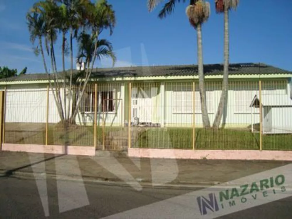 Casa, 3 quartos, 205 m² - Foto 1