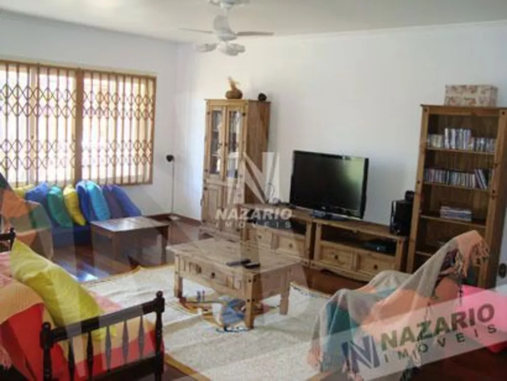 Casa, 3 quartos, 205 m² - Foto 3