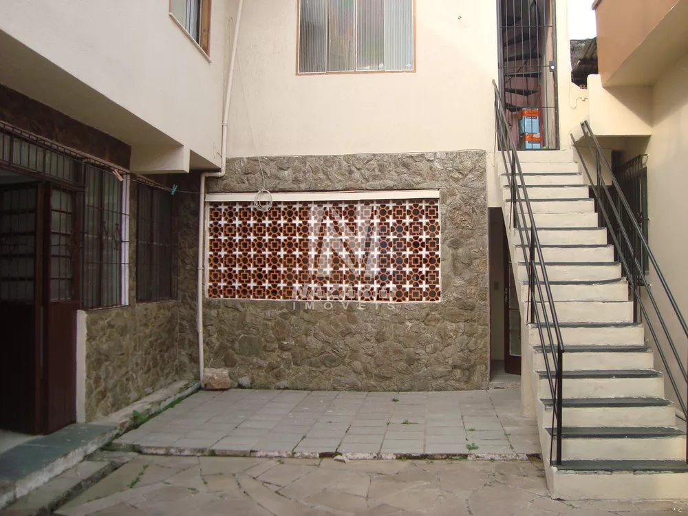 Casa, 4 quartos, 270 m² - Foto 12