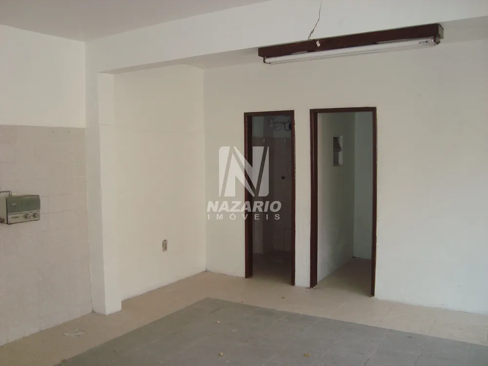 Casa, 4 quartos, 270 m² - Foto 22