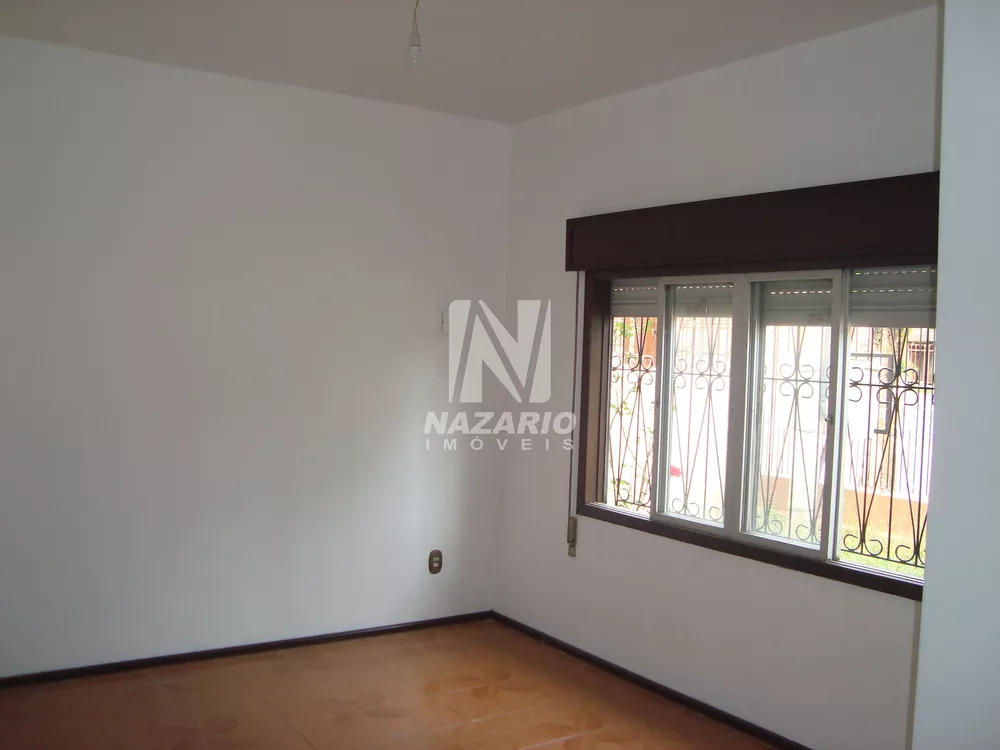 Casa à venda com 4 quartos, 270m² - Foto 4