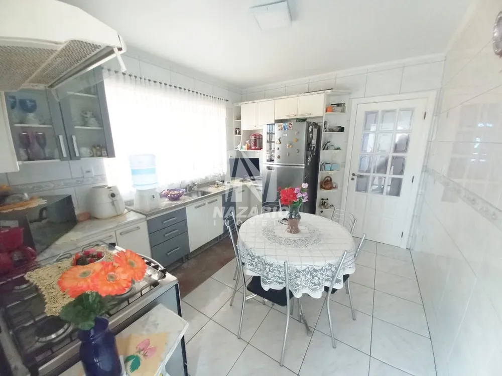 Sobrado, 3 quartos, 259 m² - Foto 4