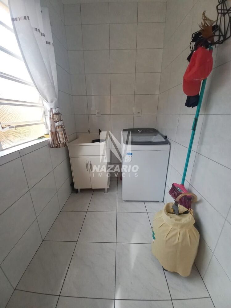 Sobrado, 3 quartos, 259 m² - Foto 2
