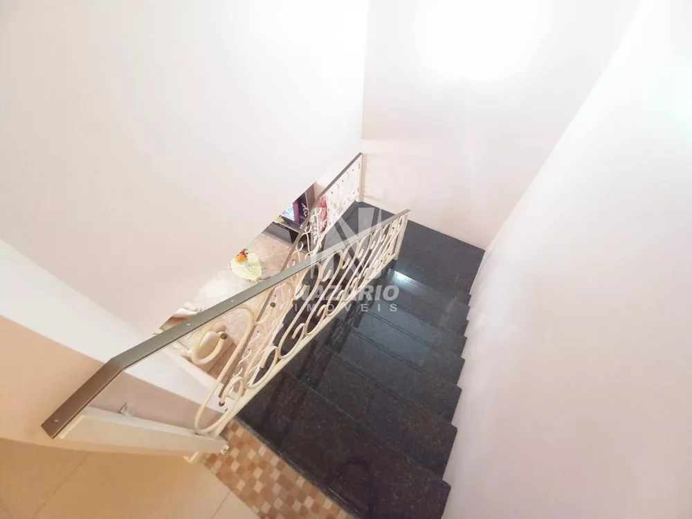 Sobrado, 3 quartos, 259 m² - Foto 4