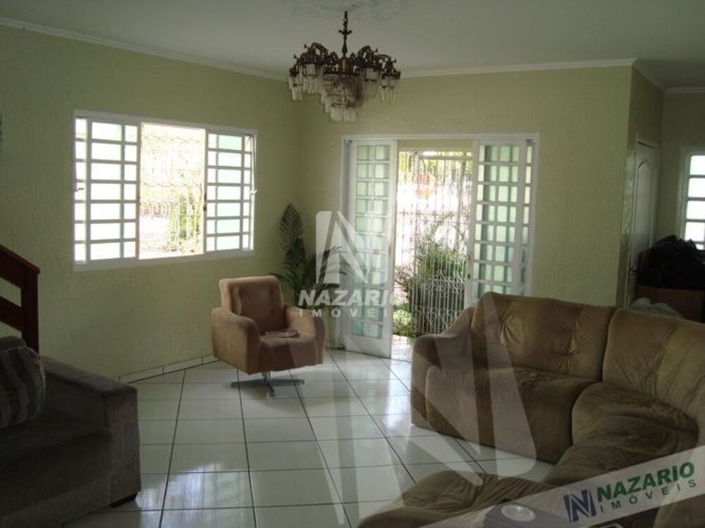 Sobrado, 7 quartos, 220 m² - Foto 1