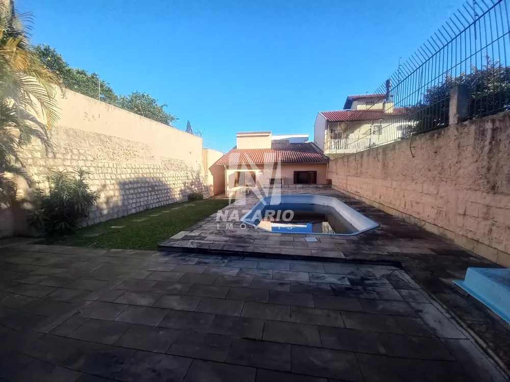 Sobrado, 4 quartos, 390 m² - Foto 1
