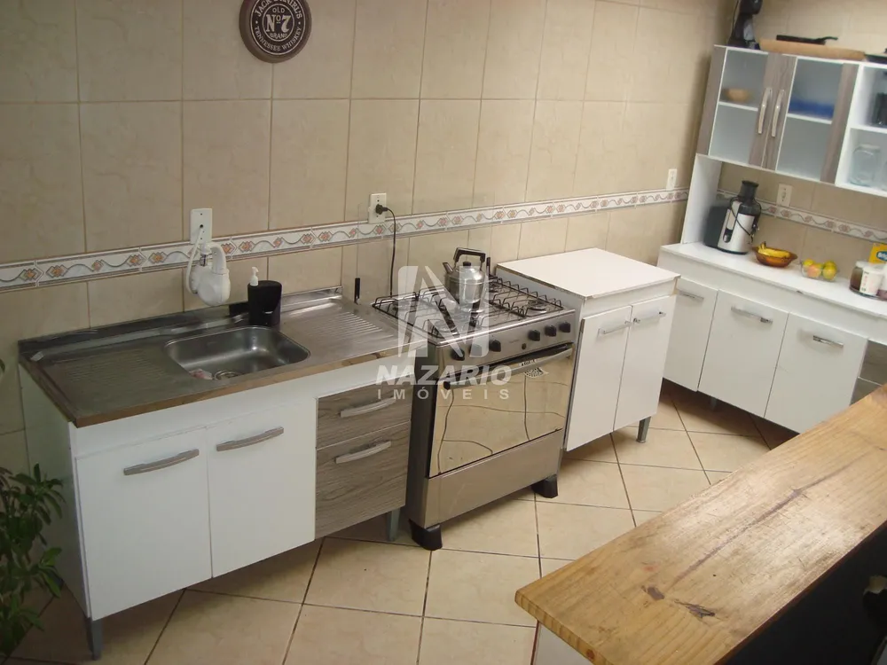 Casa, 4 quartos, 250 m² - Foto 6
