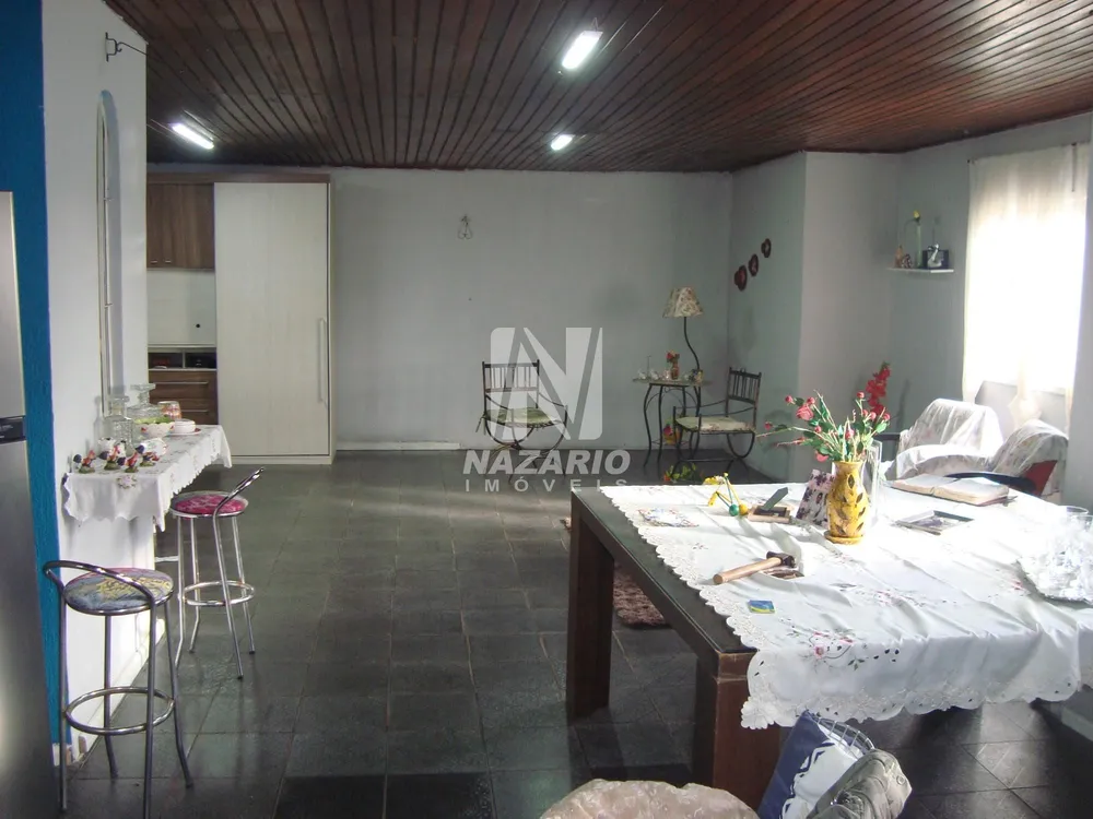 Casa, 4 quartos, 250 m² - Foto 17