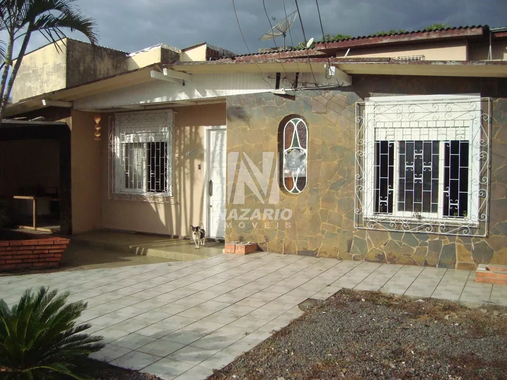 Casa, 4 quartos, 250 m² - Foto 1