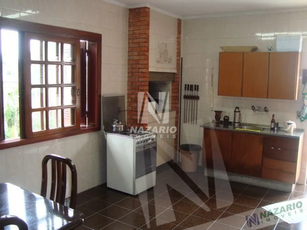 Casa, 5 quartos, 250 m² - Foto 10