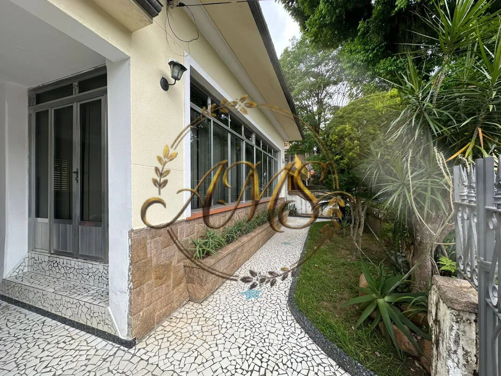 Casa, 4 quartos, 213 m² - Foto 1