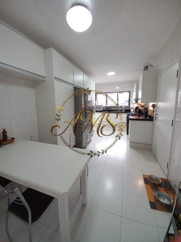 Apartamento, 3 quartos, 147 m² - Foto 2