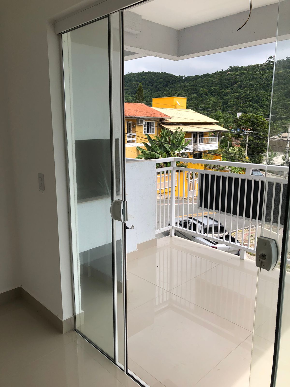 Apartamento à venda com 2 quartos, 77m² - Foto 11