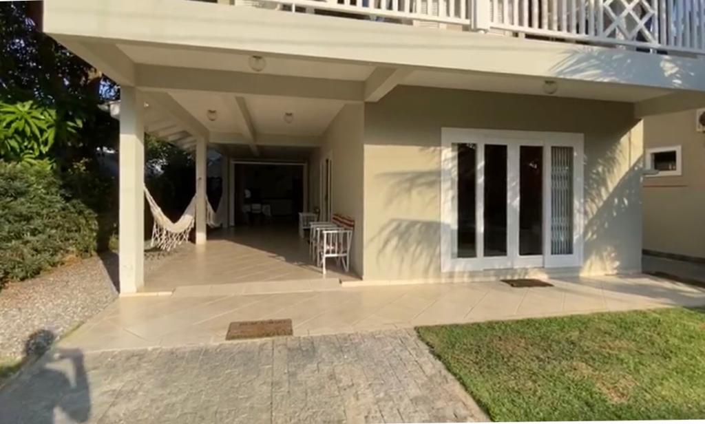 Casa à venda com 4 quartos, 240m² - Foto 8