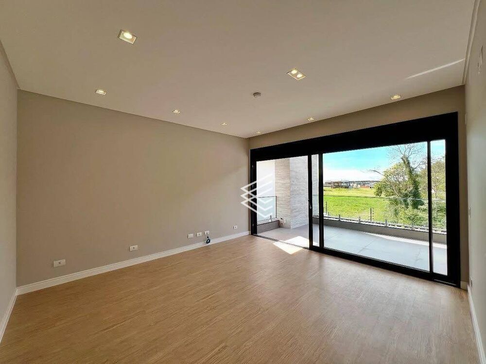 Sobrado, 4 quartos, 335 m² - Foto 1