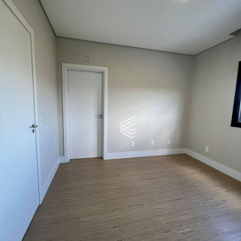 Sobrado, 3 quartos, 177 m² - Foto 1