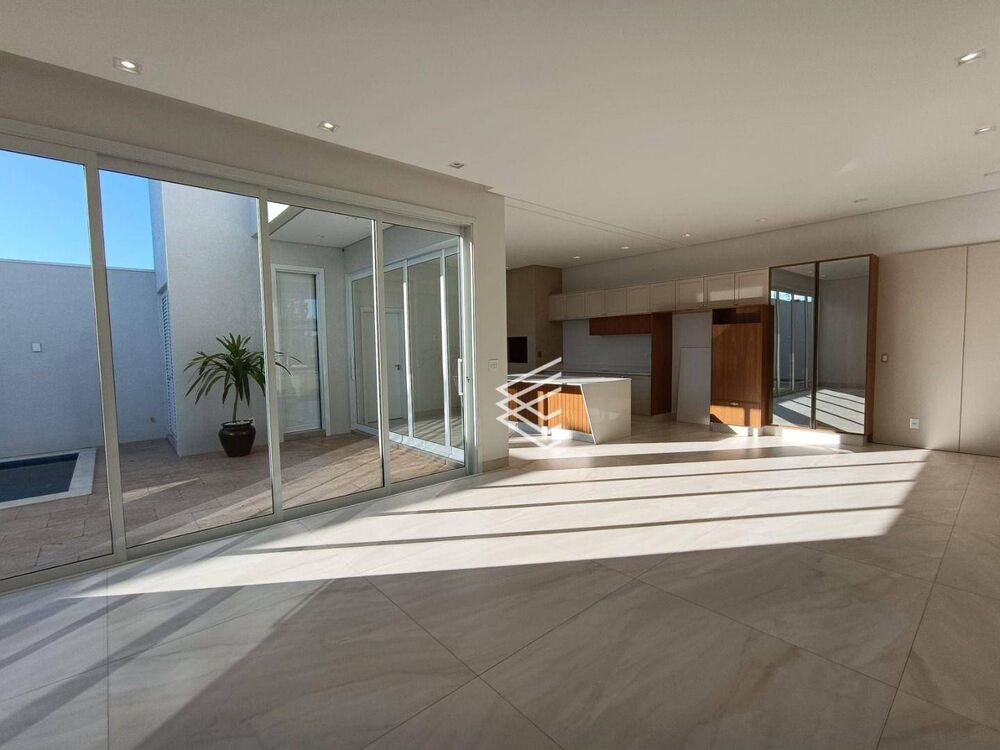 Casa, 3 quartos, 200 m² - Foto 1