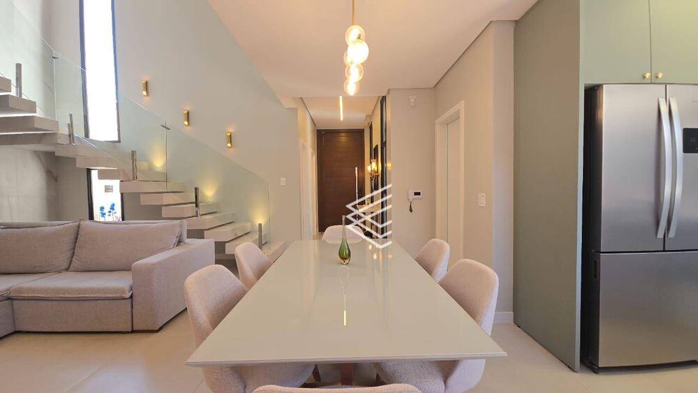 Sobrado, 3 quartos, 237 m² - Foto 3