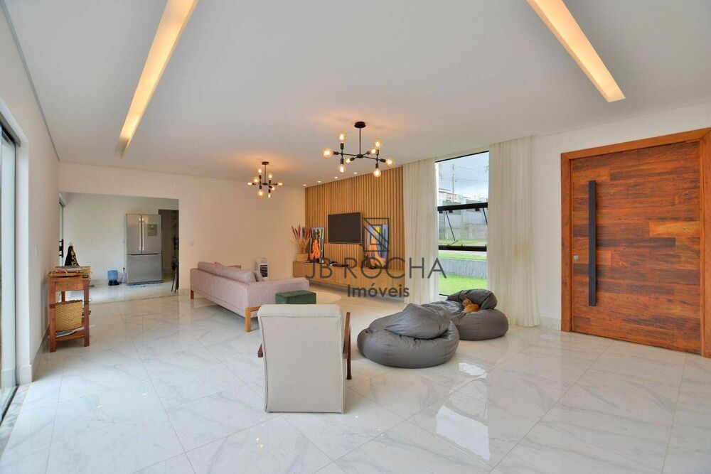 Casa de Condomínio à venda com 3 quartos, 248m² - Foto 4