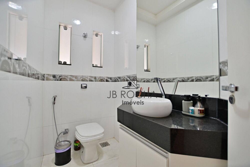 Casa de Condomínio à venda com 5 quartos, 600m² - Foto 3