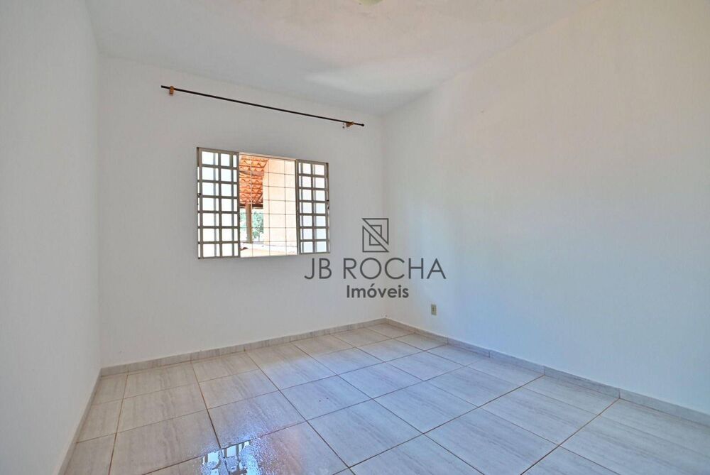 Casa de Condomínio à venda com 5 quartos, 490m² - Foto 2