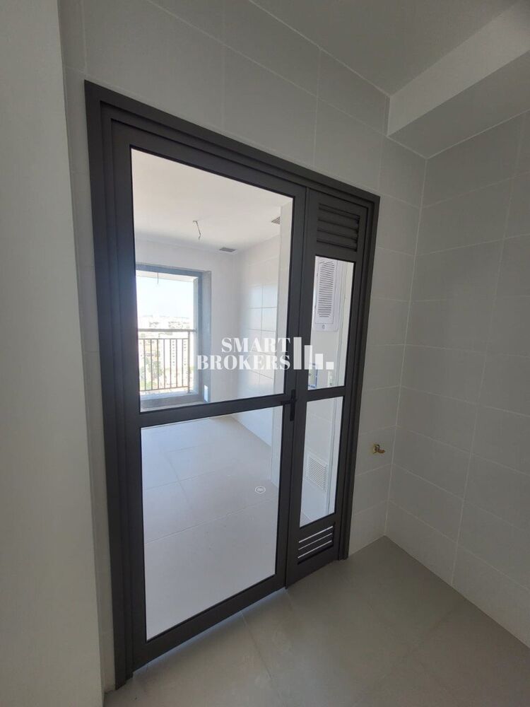 Apartamento à venda com 3 quartos, 105m² - Foto 4