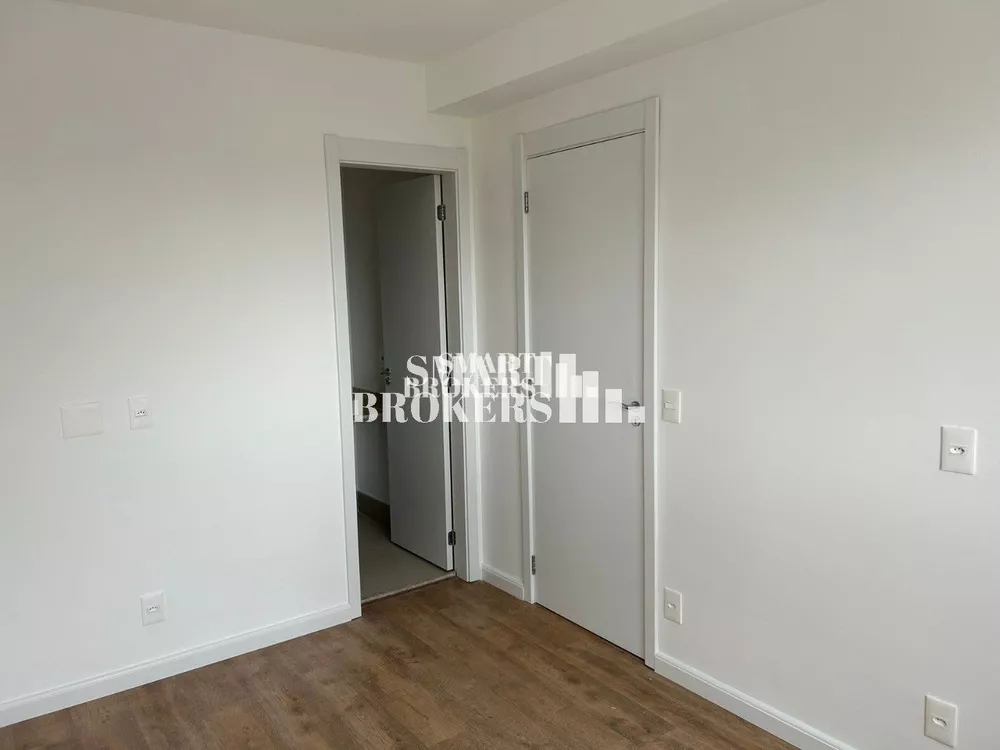 Apartamento à venda com 3 quartos, 119m² - Foto 4