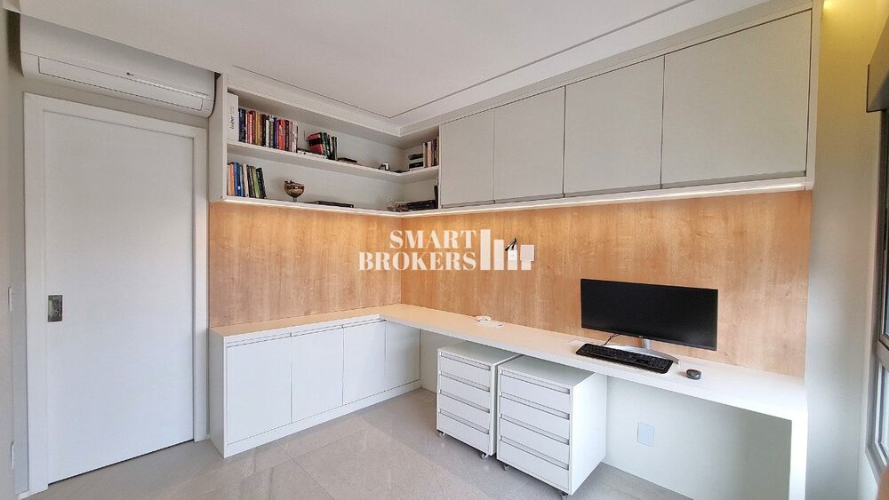 Apartamento à venda com 3 quartos, 162m² - Foto 8