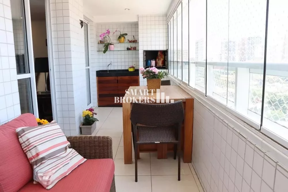 Apartamento à venda com 3 quartos, 136m² - Foto 1