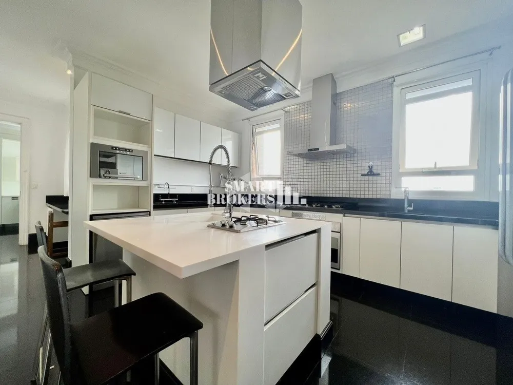 Apartamento, 3 quartos, 405 m² - Foto 2