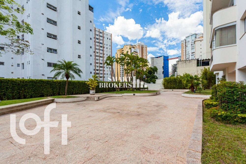 Apartamento à venda com 3 quartos, 110m² - Foto 8