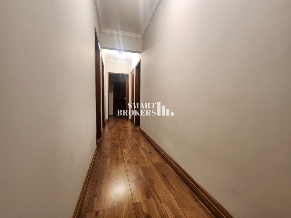 Apartamento à venda com 3 quartos, 168m² - Foto 3