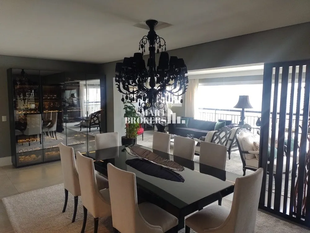 Apartamento, 3 quartos, 213 m² - Foto 1