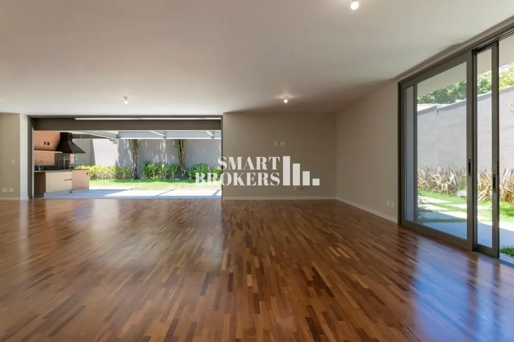 Sobrado, 4 quartos, 371 m² - Foto 2