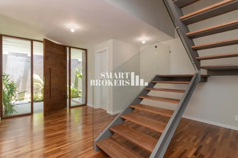 Sobrado, 4 quartos, 371 m² - Foto 3