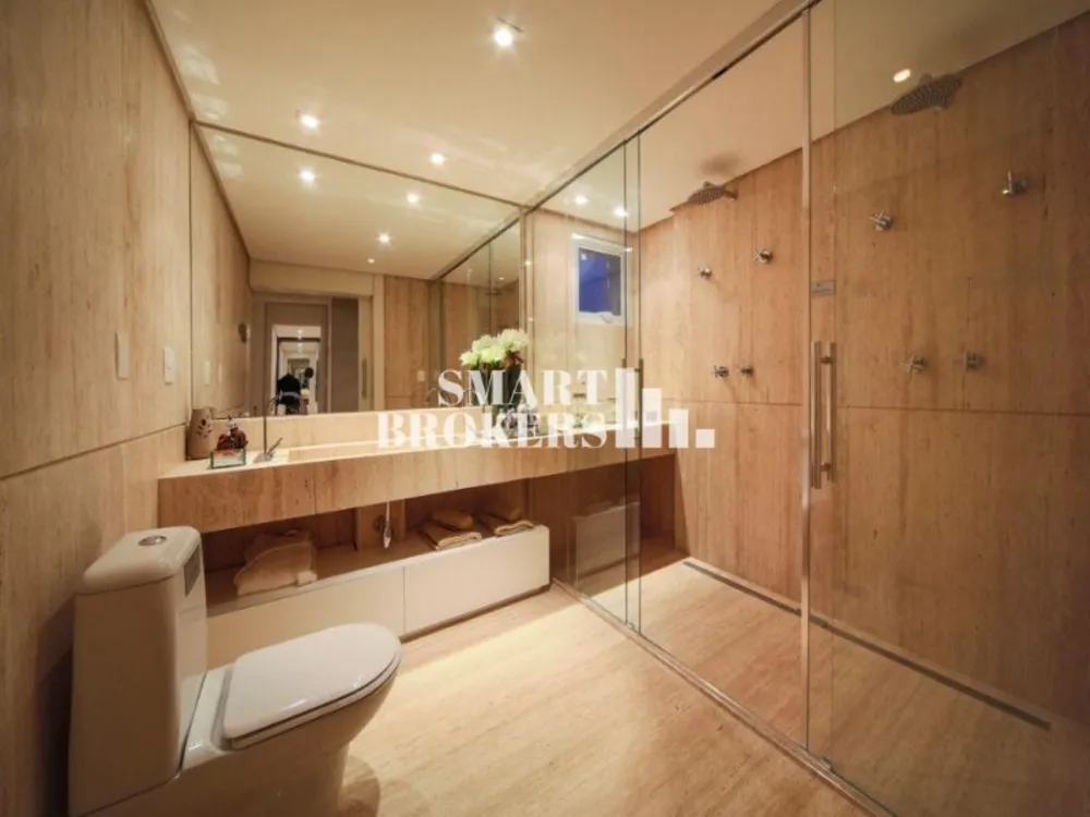 Apartamento, 3 quartos, 246 m² - Foto 2