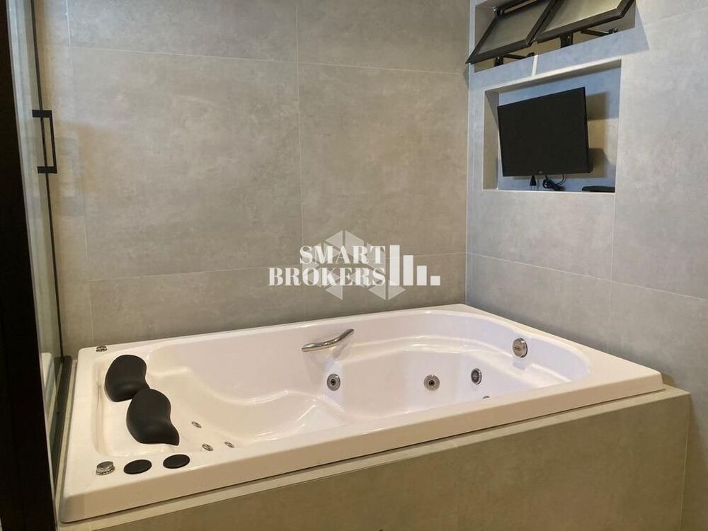 Cobertura à venda com 3 quartos, 215m² - Foto 1