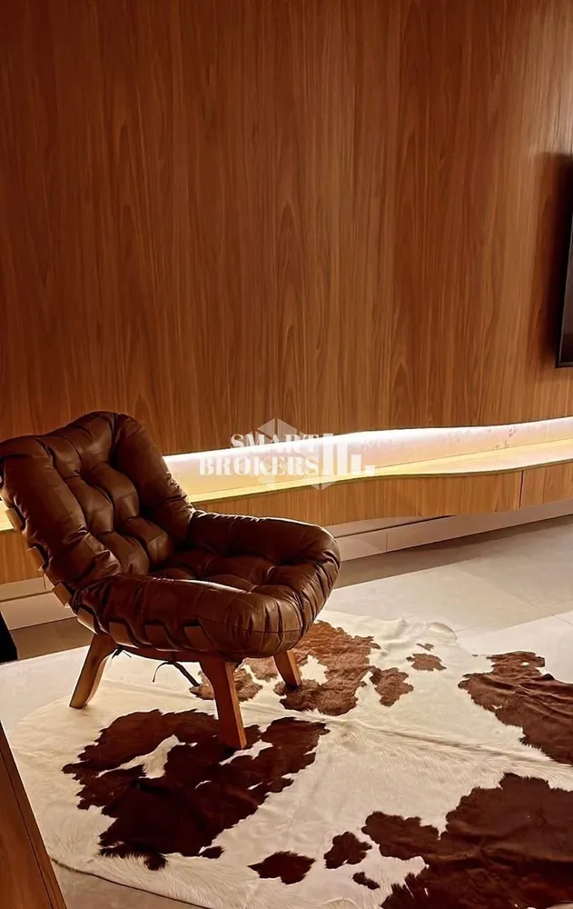 Cobertura, 3 quartos, 215 m² - Foto 1