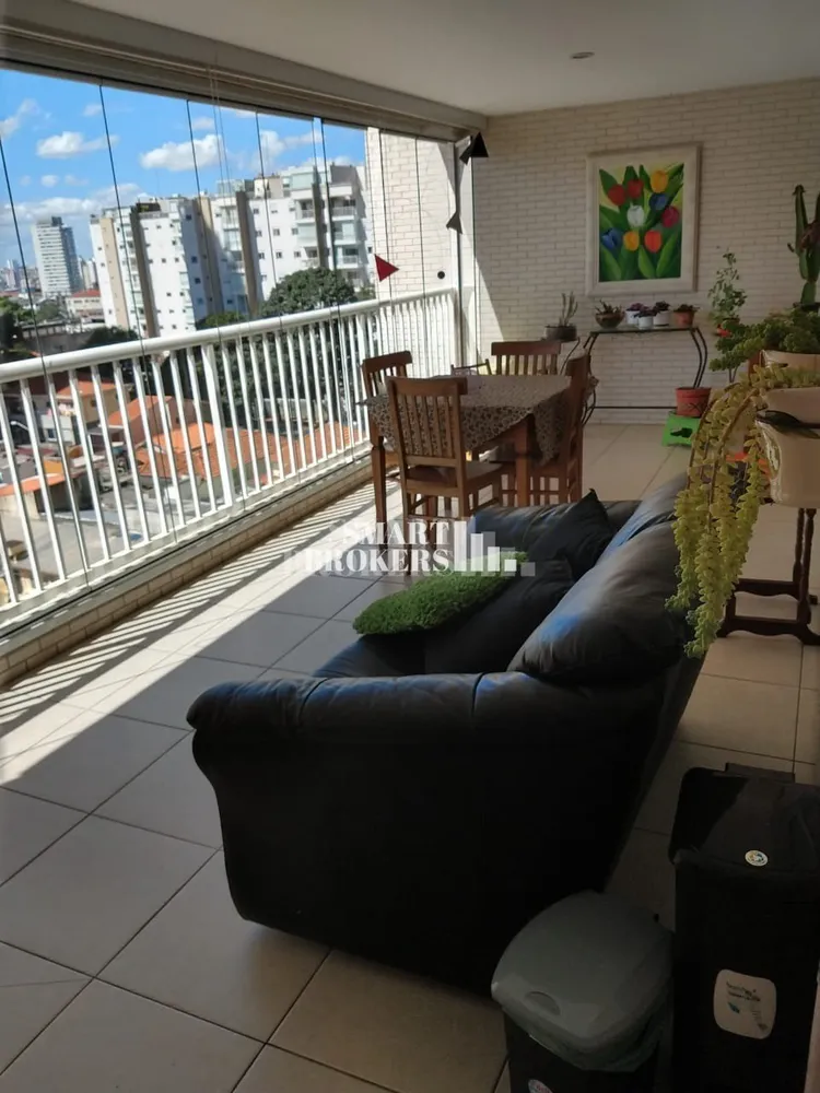 Apartamento, 3 quartos, 140 m² - Foto 1