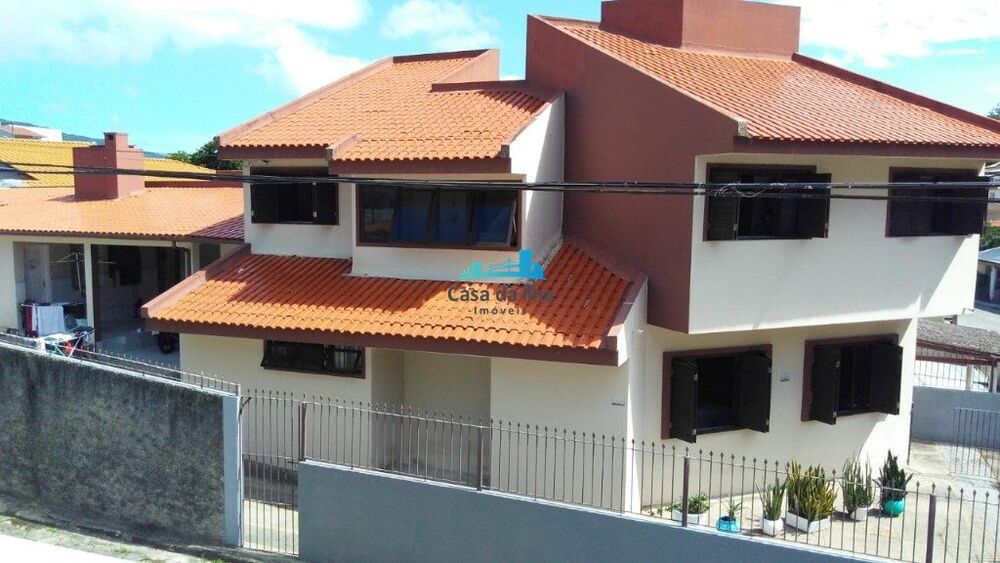 Casa, 4 quartos, 201 m² - Foto 1