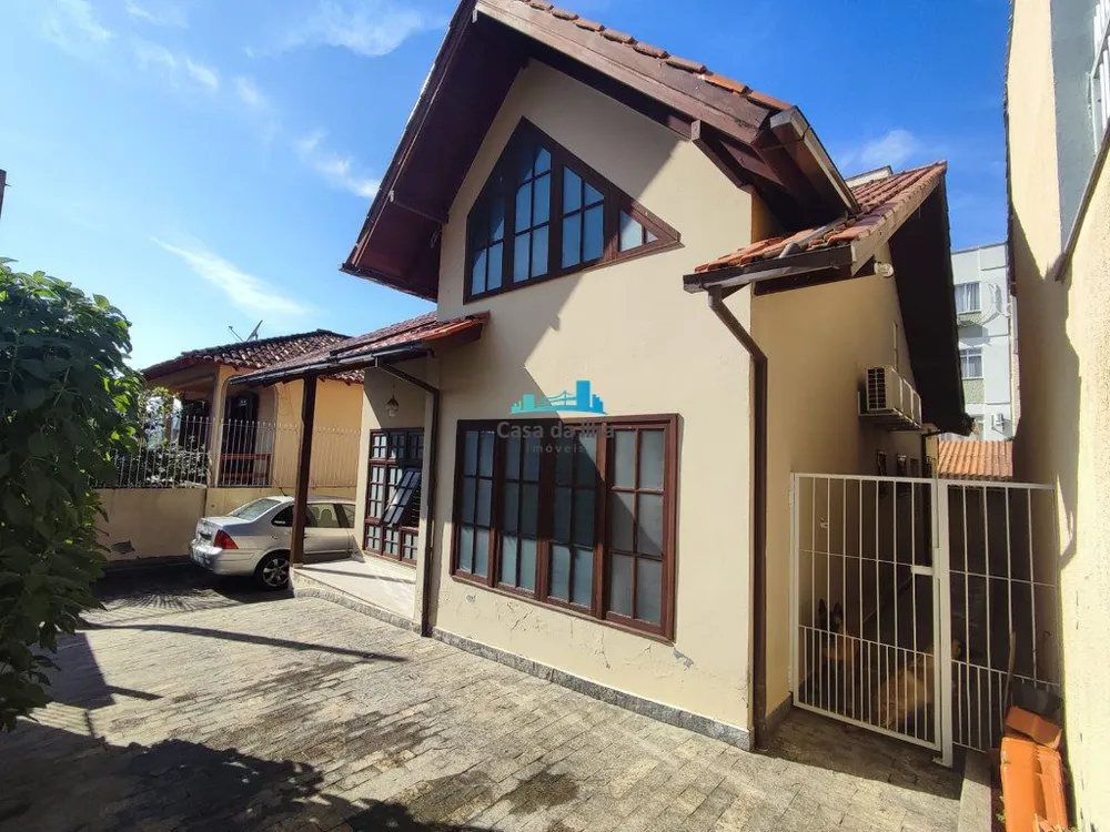 Casa, 3 quartos, 180 m² - Foto 2