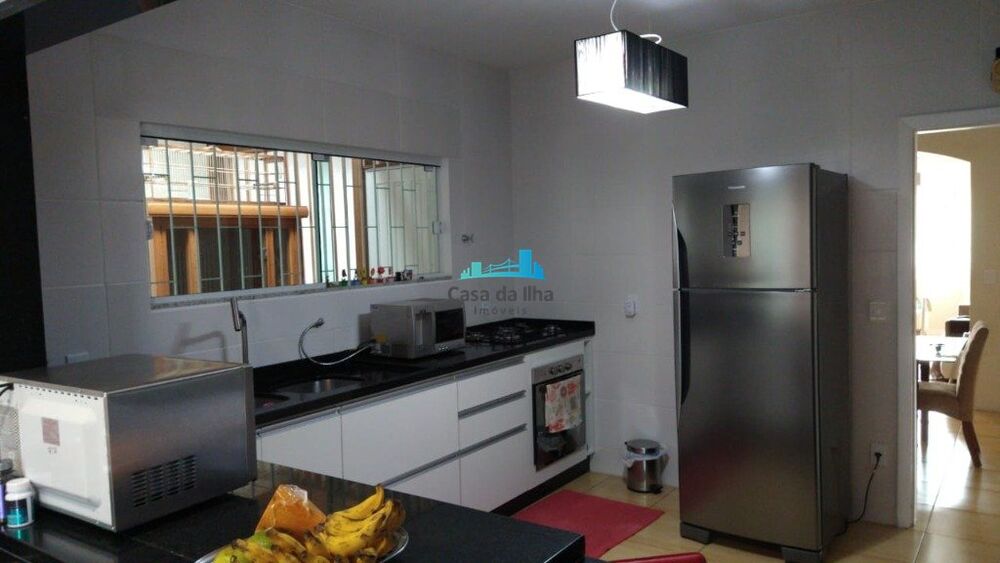 Casa, 3 quartos, 230 m² - Foto 7