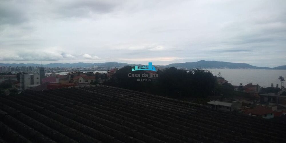 Casa, 3 quartos, 230 m² - Foto 1
