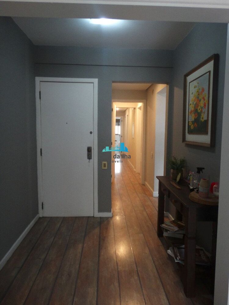 Apartamento à venda com 4 quartos, 211m² - Foto 6
