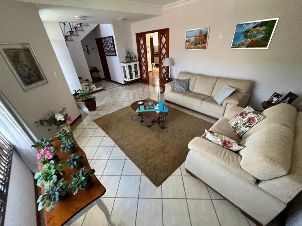 Casa, 3 quartos, 240 m² - Foto 3