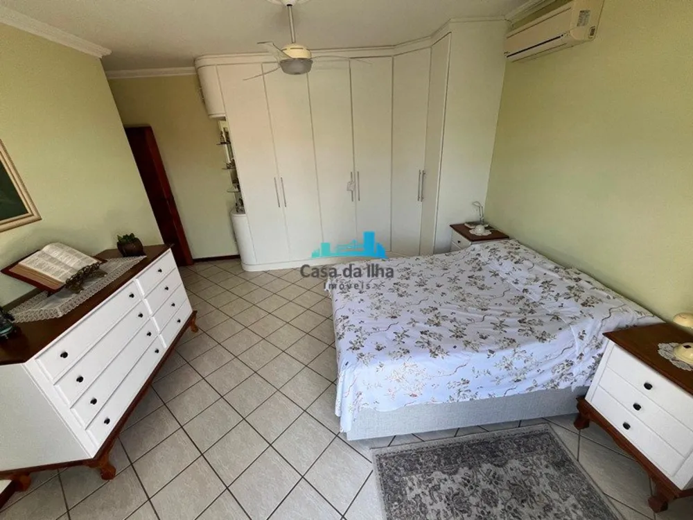 Casa, 3 quartos, 240 m² - Foto 10
