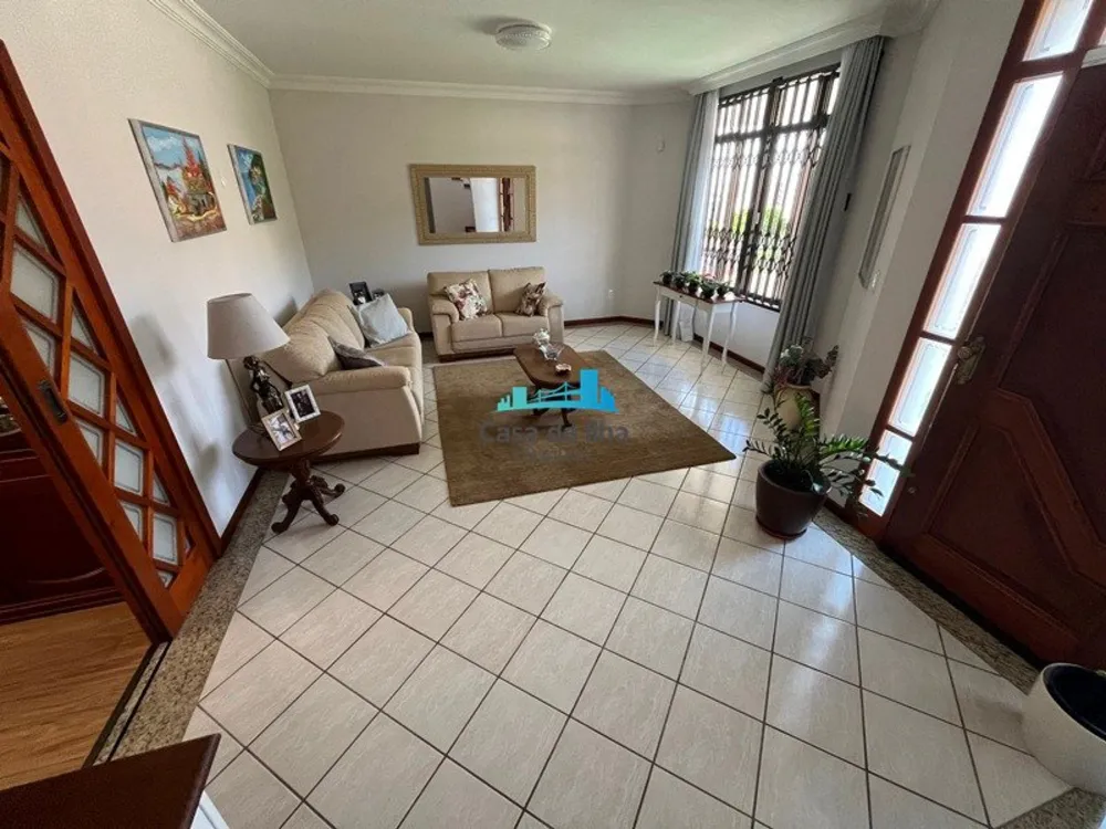 Casa, 3 quartos, 240 m² - Foto 4