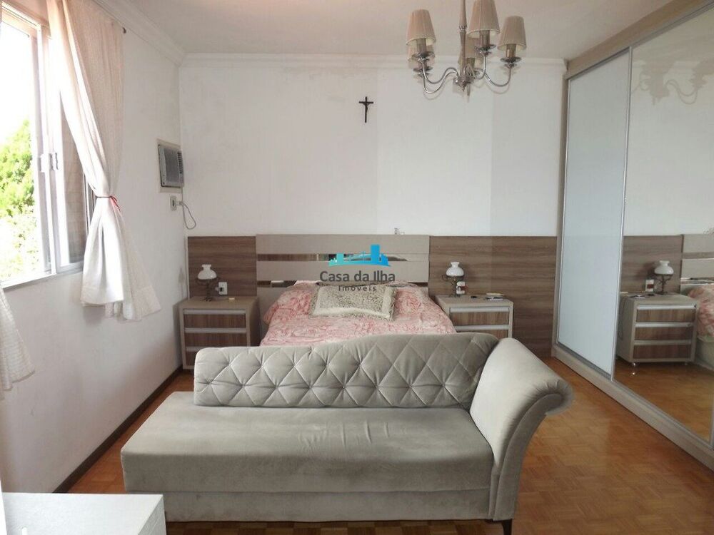 Casa, 6 quartos, 400 m² - Foto 4