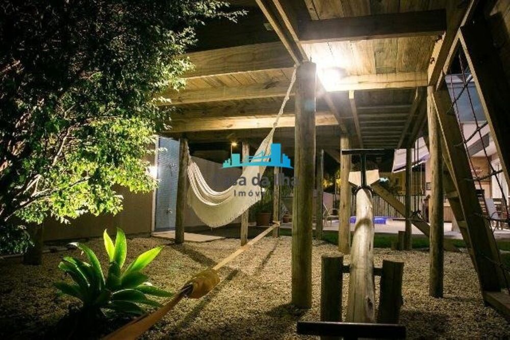 Casa à venda com 4 quartos, 436m² - Foto 15