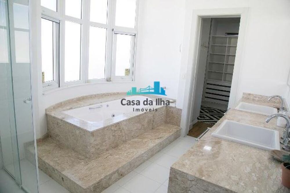 Casa à venda com 4 quartos, 436m² - Foto 7